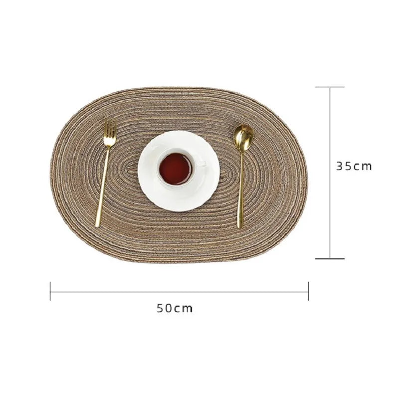 Nutshell Oval Braided Placemats in natural color with measurements of 50x35 cm ideal for dining tables