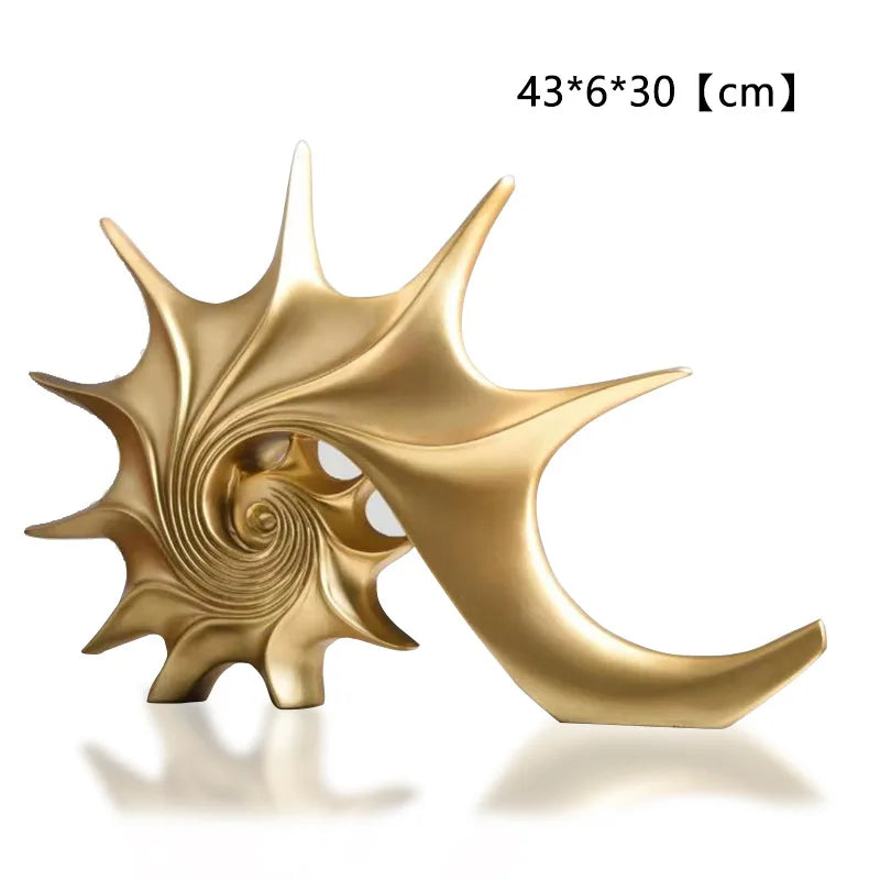 Nutshell resin conch Nordic statue decor in gold with spiral design and pointed spikes