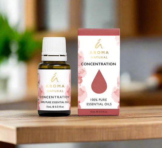 Nutshell Aroma Natural Concentration Essential Oil Blend 15ml bottle and packaging on wooden surface