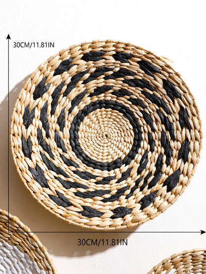 Nutshell round woven bohemian wall decor with black and natural colors 30cm diameter