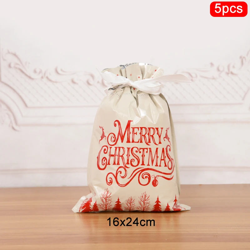 Set of 5 Christmas drawstring gift bags in cream with a festive Merry Christmas design