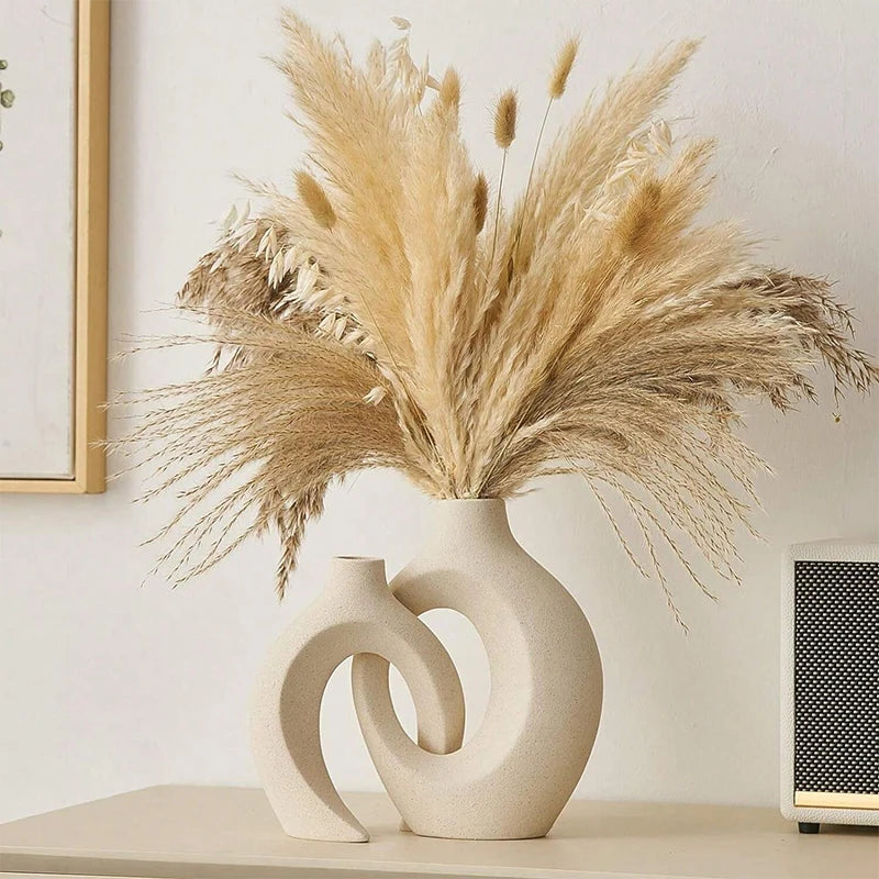 European style white plastic vase set featuring a modern design with decorative dried plants