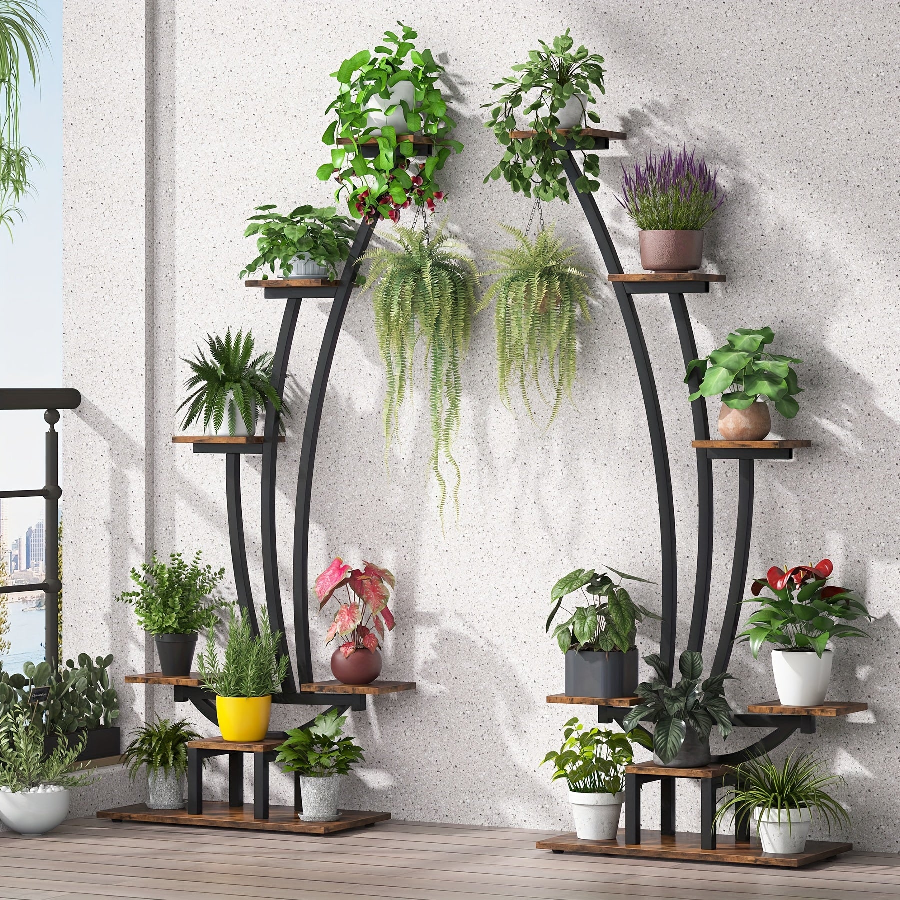Nutshell metal curved display shelf with multiple tiers for plants and decorative items
