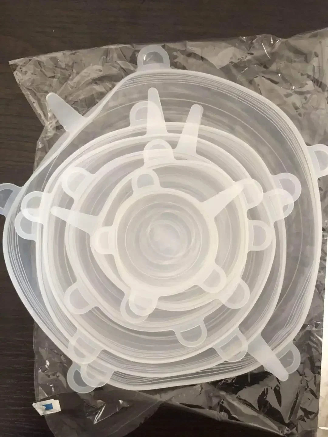 Set of Silicone Stretch Lids in various sizes for covering bowls and containers securely