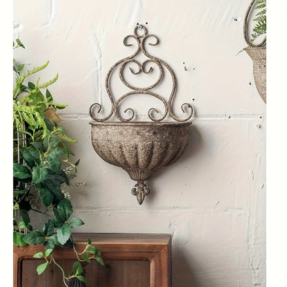 Vintage Metal Wall Mounted Hanging Planter with Chains for Elegant Indoor or Outdoor Decor